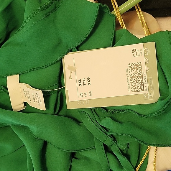 H & M RUFFLED WRAP DRESS - Picture 7 of 7